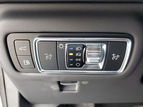 New 2026 Lincoln Nautilus Premier w/ Equipment Group 102A image 14