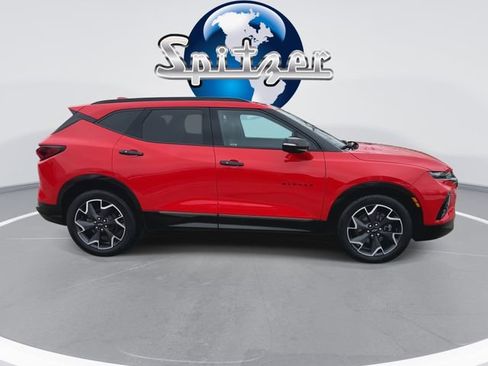 Certified 2022 Chevrolet Blazer RS w/ Enhanced Convenience Package image 11