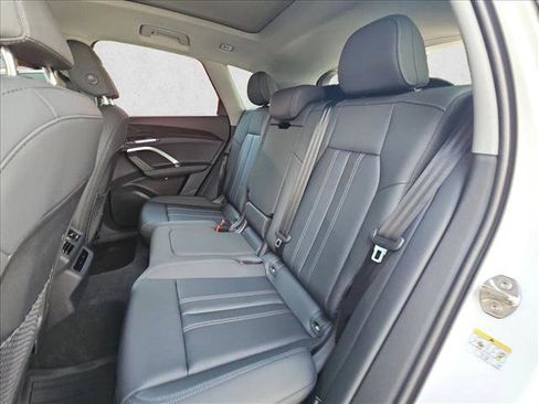 Used 2026 Audi Q5 Premium AWD/4WD image 17