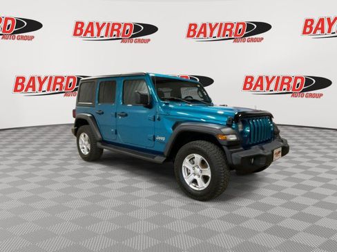 Used 2020 Jeep Wrangler Unlimited Sport S image 2