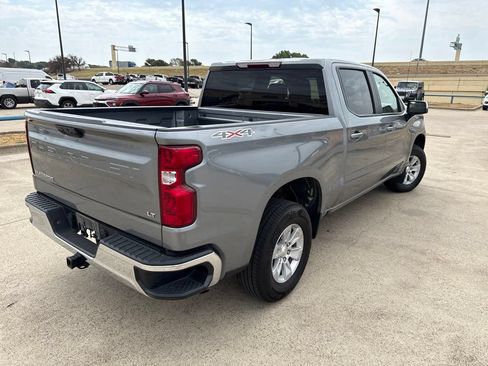 Used 2025 Chevrolet Silverado 1500 LT AWD/4WD image 10