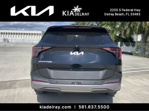 New 2026 Kia Sportage EX image 4