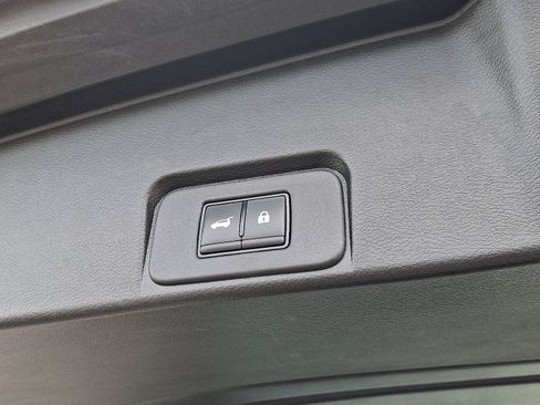 Used 2023 Nissan Rogue Platinum w/ Platinum Premium Package image 29