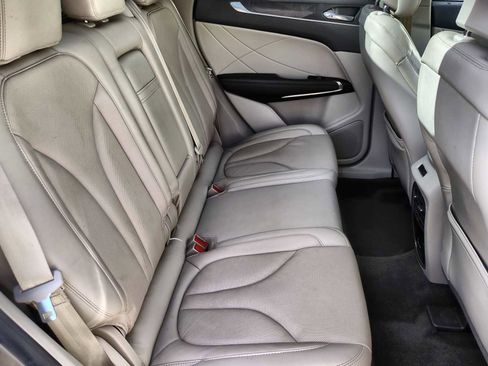 Used 2019 Lincoln MKC Reserve w/ MKC Climate Package image 21