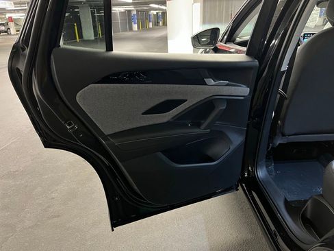 New 2026 Volkswagen Tiguan S image 21