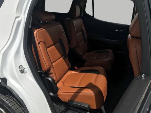 Certified 2019 GMC Acadia SLT AWD/4WD image 20