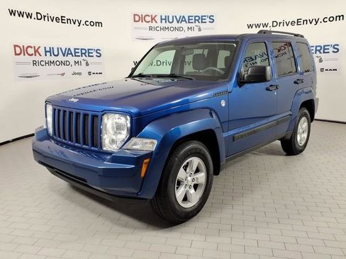 Used 2009 Jeep Liberty Sport w/ Popular Equipment Group AWD/4WD image 1