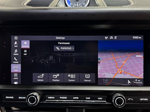 Used 2019 Porsche Macan S image 38