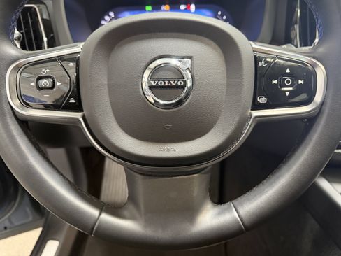 Used 2023 Volvo XC60 T8 Plus AWD/4WD image 13