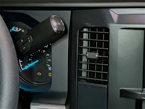 New 2026 Ford F350 XLT w/ FX4 Off-Road Package image 11