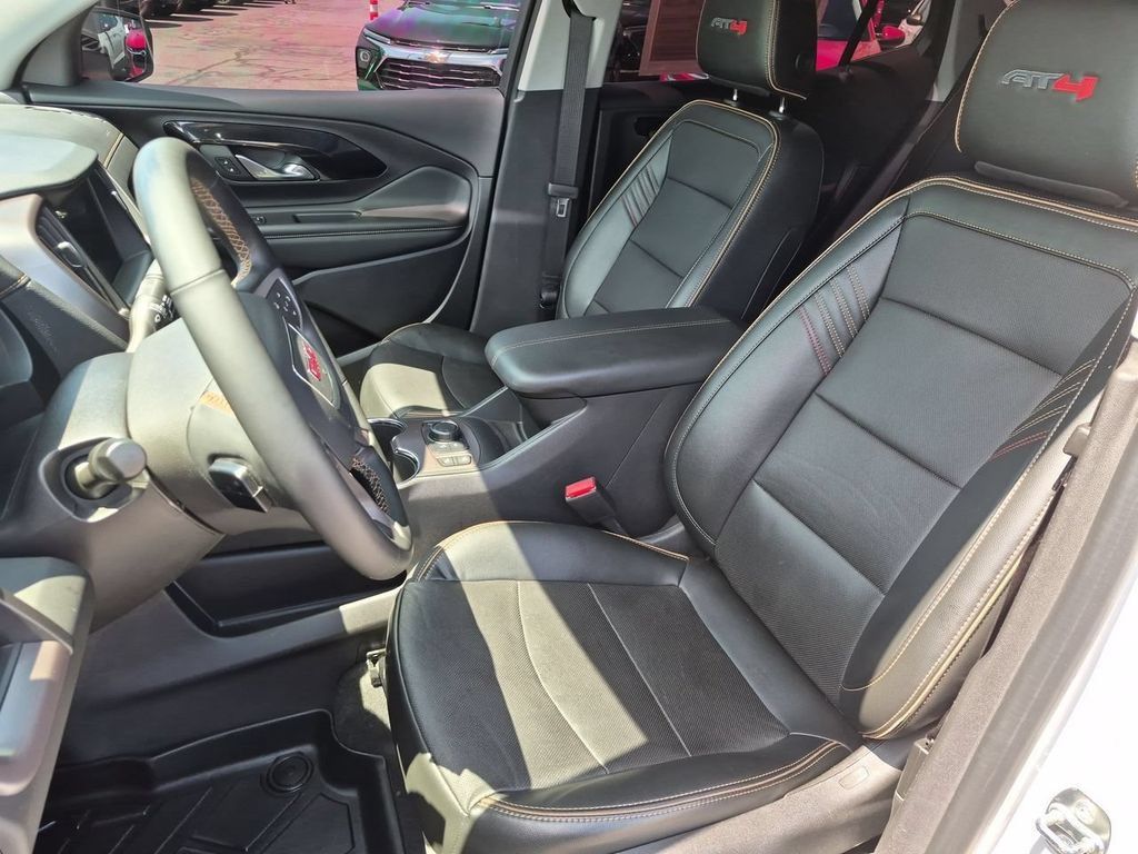 Used 2024 GMC Terrain AT4 w/ Infotainment Package II AWD/4WD image 20