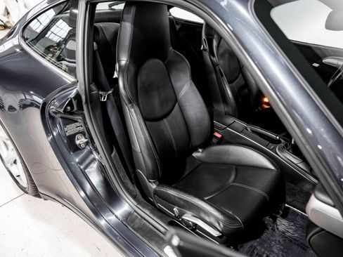 Used 2006 Porsche 911 Carrera 4 image 25