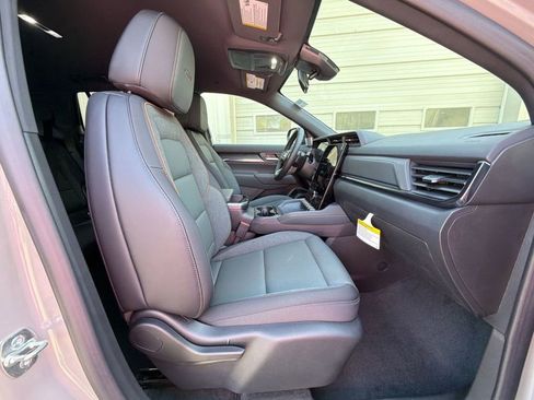 New 2026 GMC Terrain AT4 AWD/4WD image 26