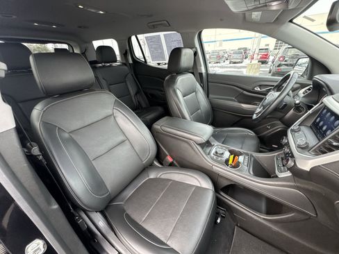 Certified 2023 GMC Acadia SLT image 24