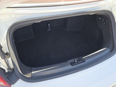 Used 2019 Volkswagen Beetle 2.0T S FWD image 23