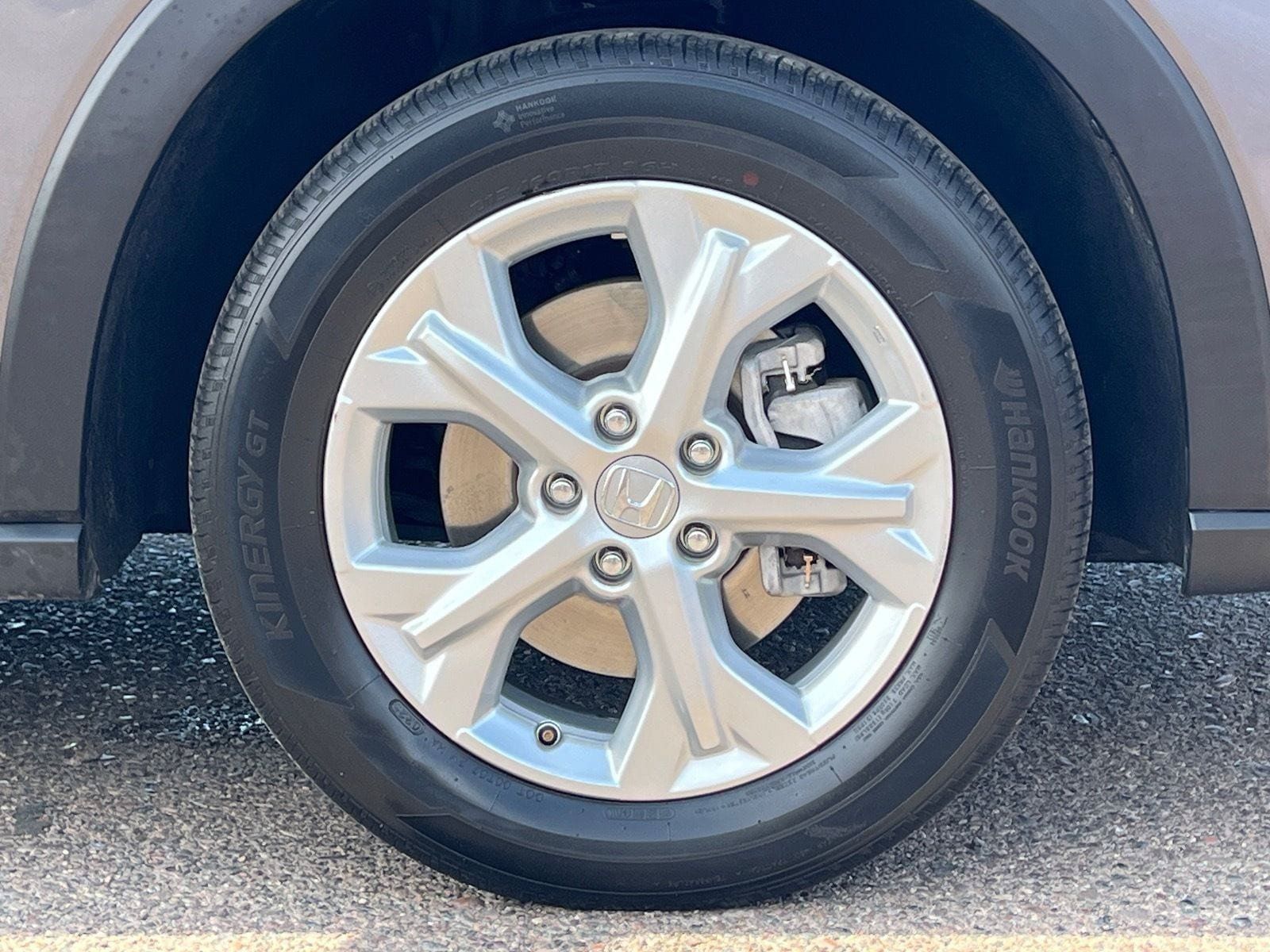 Used 2025 Honda HR-V LX image 8