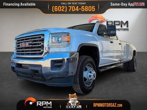 Used 2017 GMC Sierra 3500 2WD Crew Cab w/ Sierra Convenience Package image 21