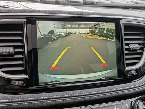 New 2026 Chrysler Pacifica Select image 20