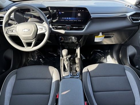 New 2026 Chevrolet TrailBlazer LT w/ Driver Confidence Package image 8