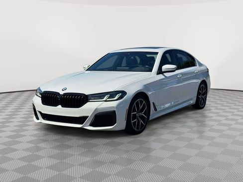 Used 2021 BMW 530i xDrive w/ M Sport Package AWD/4WD image 3