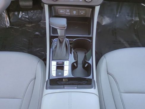 New 2026 Hyundai Tucson SE image 17