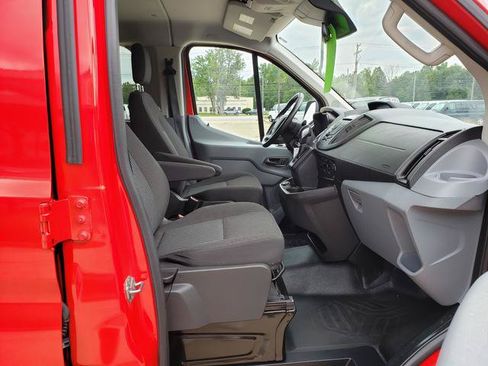Used 2017 Ford Transit 150 XL RWD image 16