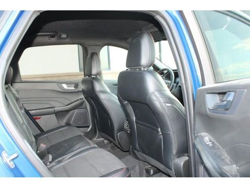 Used 2023 Ford Escape ST-Line w/ Tech Pack #1 image 11