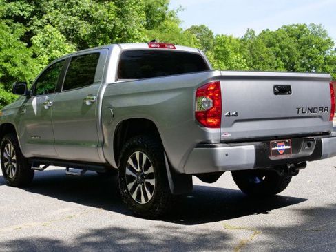 Used 2020 Toyota Tundra Limited w/ Limited Premium Package AWD/4WD image 23