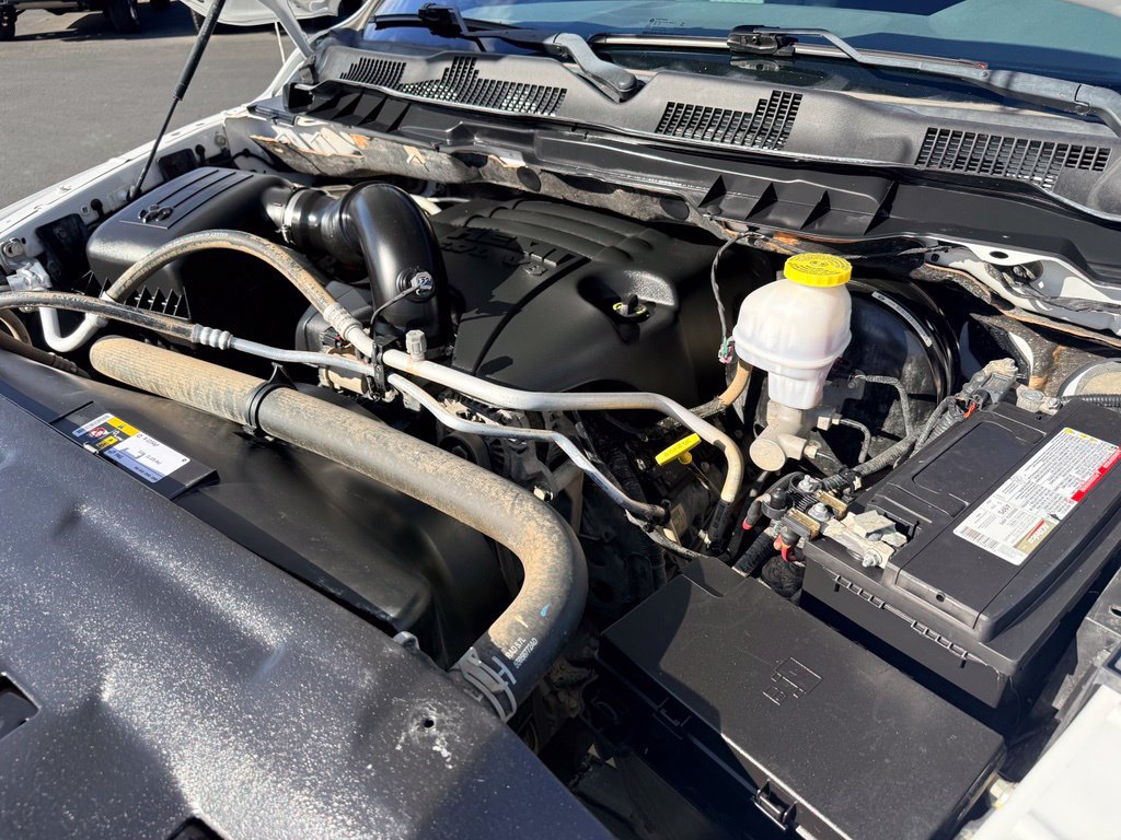 Used 2018 RAM 1500 Express w/ Express Value Package AWD/4WD image 32