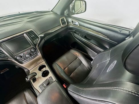 Used 2015 Jeep Grand Cherokee Overland image 11