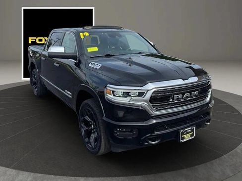 Used 2019 RAM 1500 Limited AWD/4WD image 3