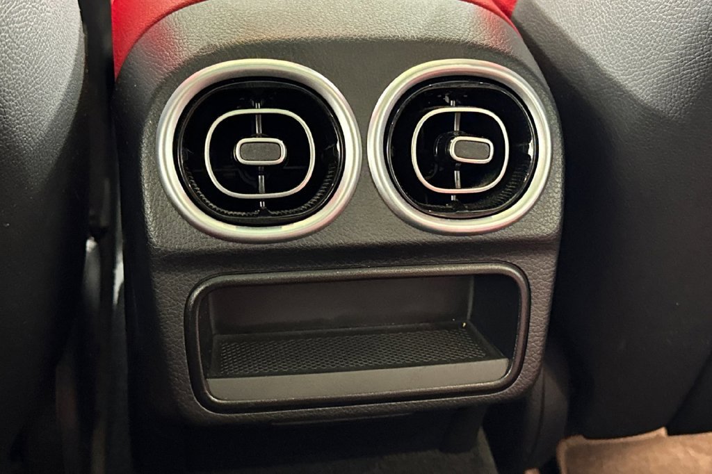 Used 2022 Mercedes-Benz C 300 Sedan image 14