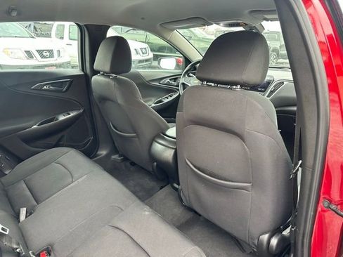 Used 2021 Chevrolet Malibu RS image 21