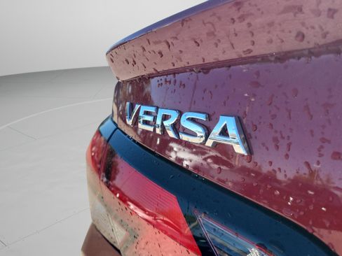New 2025 Nissan Versa SR w/ Trunk Package image 7