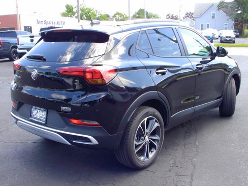Used 2023 Buick Encore GX Select FWD image 2
