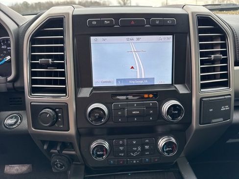 Used 2021 Ford F250 Platinum image 24