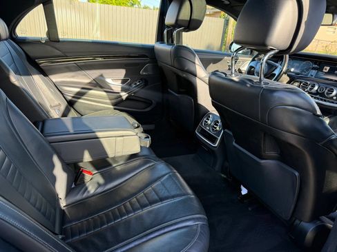 Used 2016 Mercedes-Benz S 550 Sedan image 14