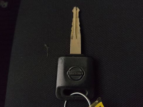 Used 2023 Nissan Versa S w/ S Plus Package FWD image 32