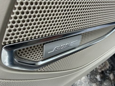 Used 2023 Buick Envision Avenir image 16