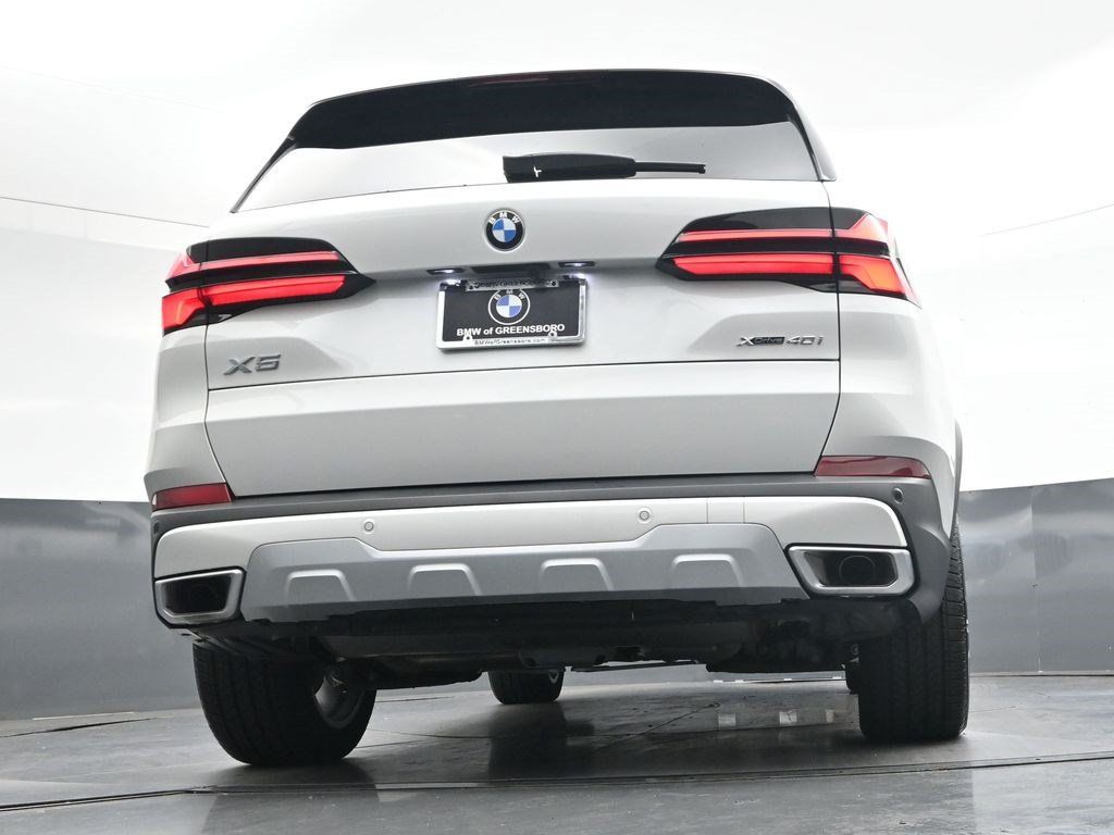 Used 2026 BMW X5 xDrive40i w/ Premium Package AWD/4WD image 36
