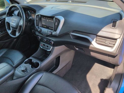 Certified 2024 GMC Terrain SLT AWD/4WD image 25