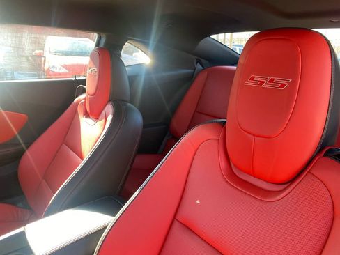 Used 2010 Chevrolet Camaro SS w/ RS Package RWD image 12