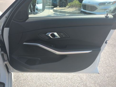 Used 2024 BMW 330i Sedan RWD image 39