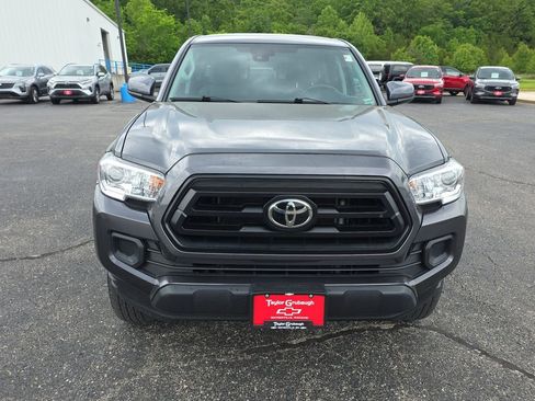 Used 2023 Toyota Tacoma SR AWD/4WD image 3