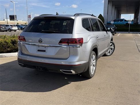Used 2022 Volkswagen Atlas SE image 5