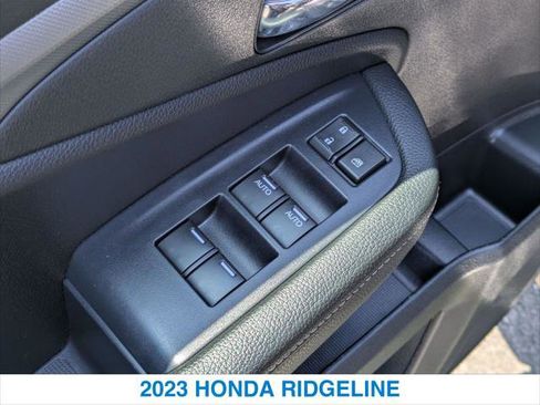 Used 2023 Honda Ridgeline RTL image 13