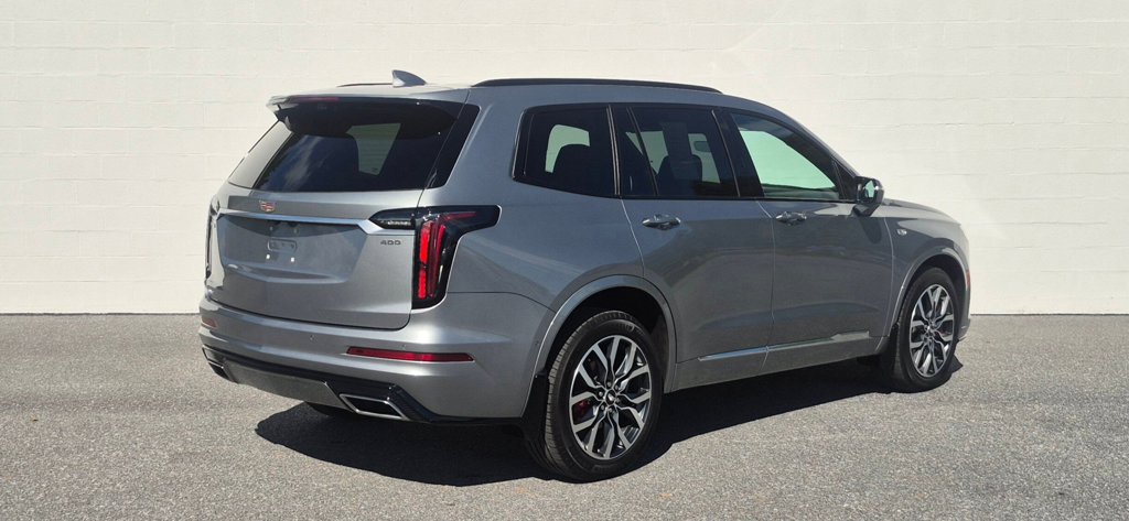 Used 2025 Cadillac XT6 Sport w/ Technology Package AWD/4WD image 20