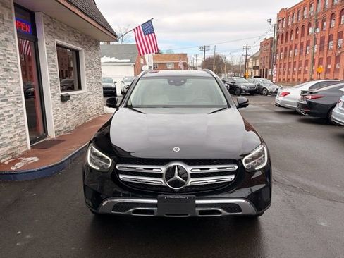Used 2022 Mercedes-Benz GLC 300 4MATIC w/ Driver Assistance Package image 2