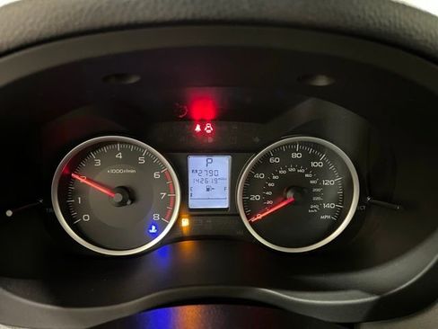 Used 2015 Subaru Forester 2.5i Premium w/ All-Weather Package image 27