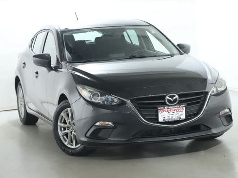 Used 2016 MAZDA MAZDA3 i Sport w/ Preferred Equipment Package FWD image 2